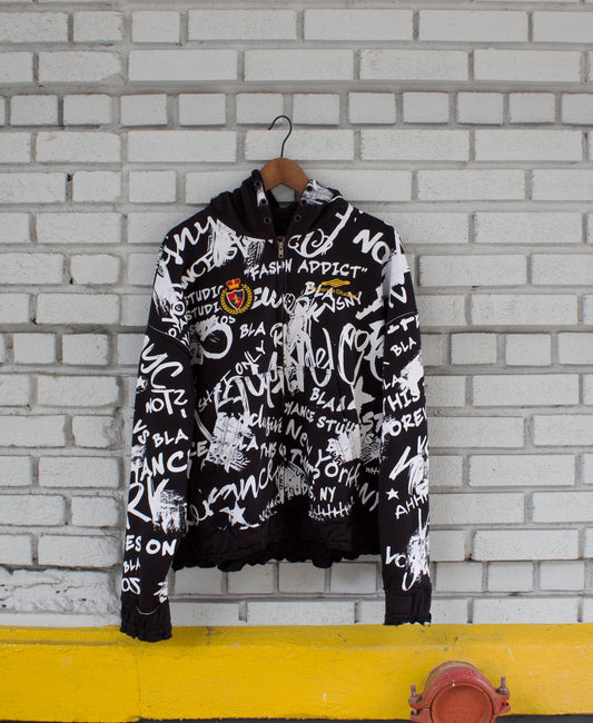 Voyance Black Graffiti Zip